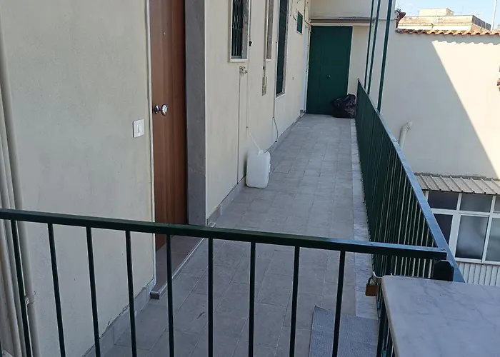 Fly Zone ベッド・アンド・ブレックファスト ナポリ