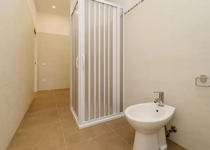 ベッド・アンド・ブレックファスト Fly Zone ナポリ