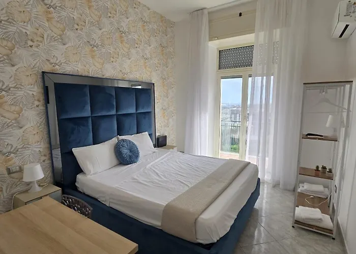 Fly Zone ベッド・アンド・ブレックファスト 3*