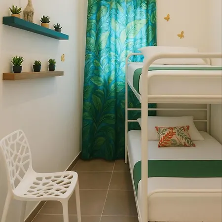 Fly Zone Bed & Breakfast *