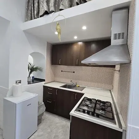 Frühstückspension Fly Zone Neapel