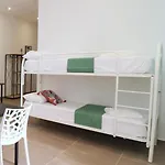 Bed and Breakfast Fly Zone 3*