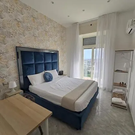 Bed & Breakfast Fly Zone 3*