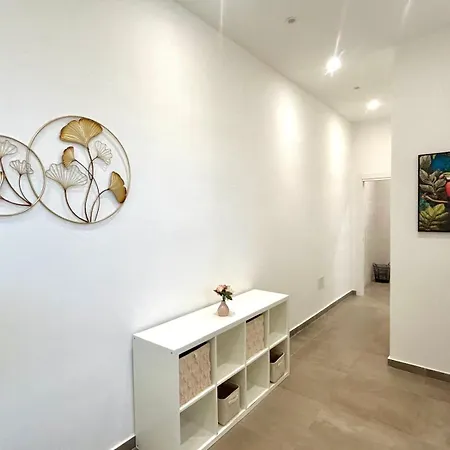 Bed & Breakfast Fly Zone Napoli